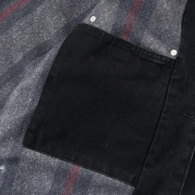 Carhartt C01 Chore Coat fabric detail