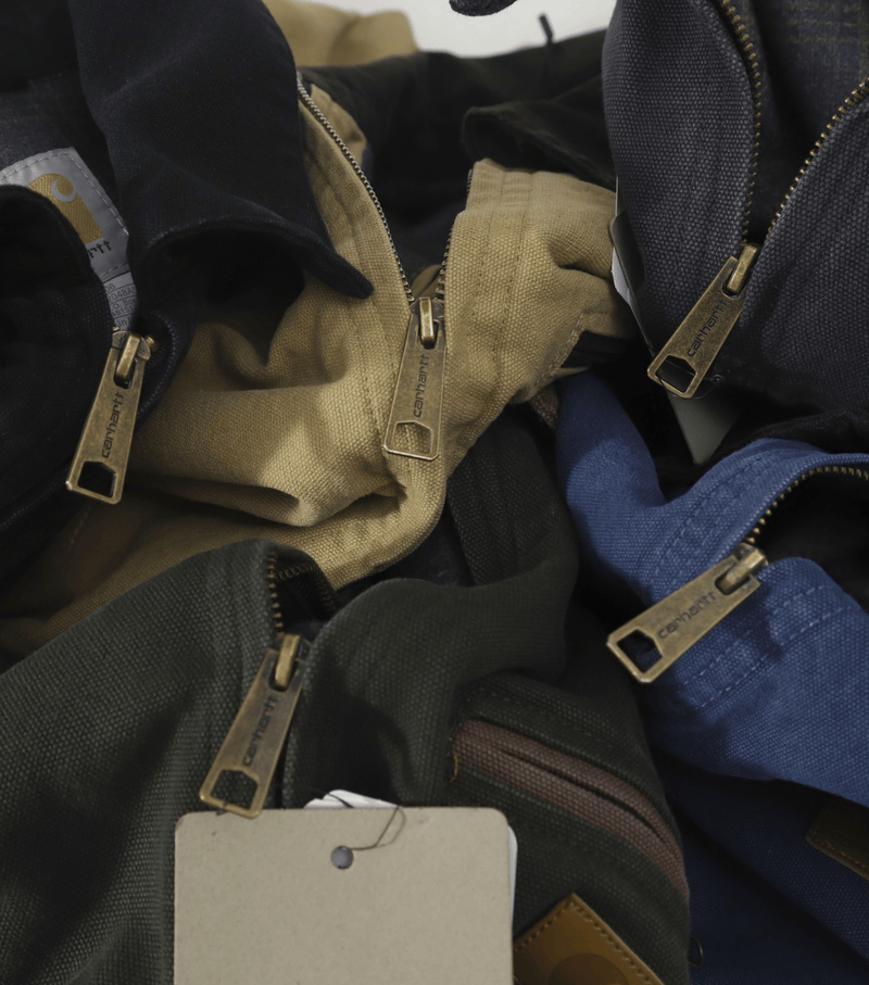 Carhartt J97 Detroit Jacket fabric detail