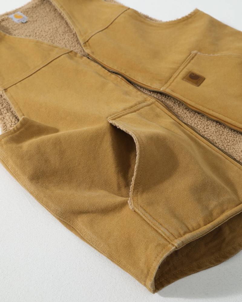 Carhartt V26 Sherpa-Lined Duck Vest fabric detail