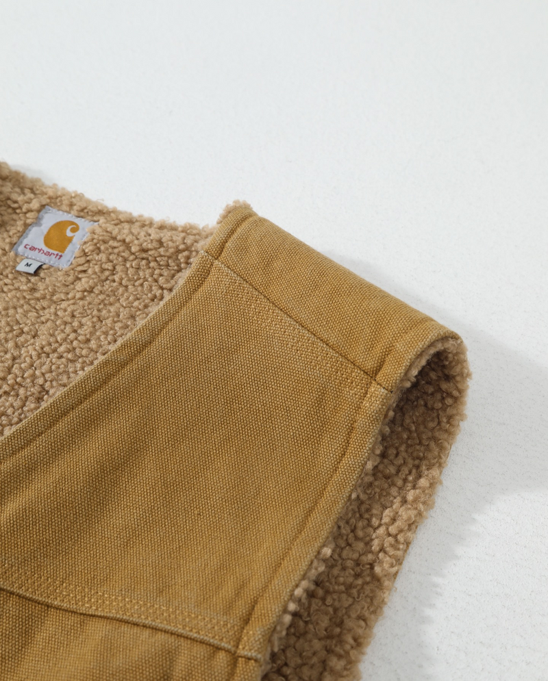 Carhartt V26 Sherpa-Lined Duck Vest fabric detail